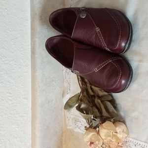 Ladies Clark's Bendables Shoes